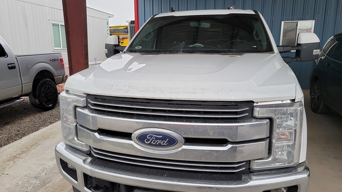 How Long Does Headlight Restoration Last? Omni Auto Glass